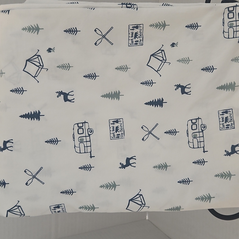 Eddie Baurer White Navy Green Camping Outdoor Themed Cotton Full Flat Sheet